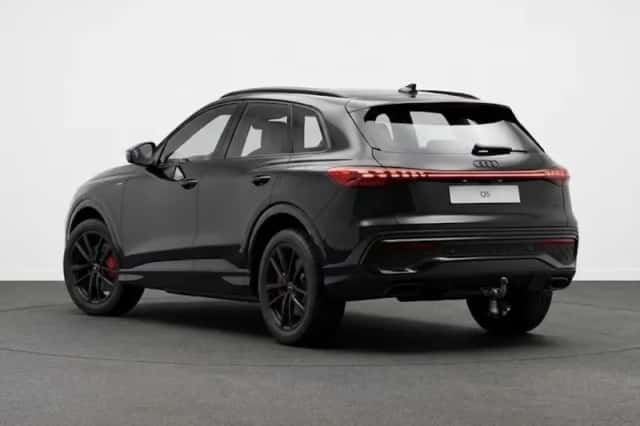 Audi Q5 (2026) thumbnail 3