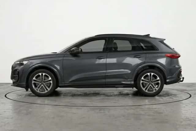 Audi Q5 (2026) thumbnail 2
