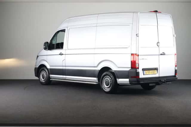 Volkswagen Crafter (2024) thumbnail 3