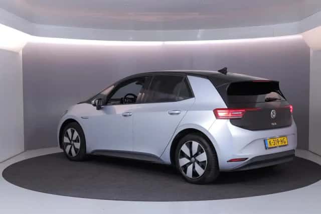 Volkswagen ID.3 (2020) thumbnail 3