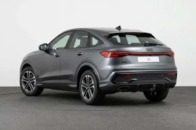 Audi Q5 (2026) thumbnail 3