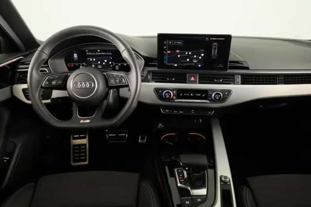 Audi A4 (2025) thumbnail 5