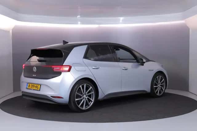 Volkswagen ID.3 (2020) thumbnail 5