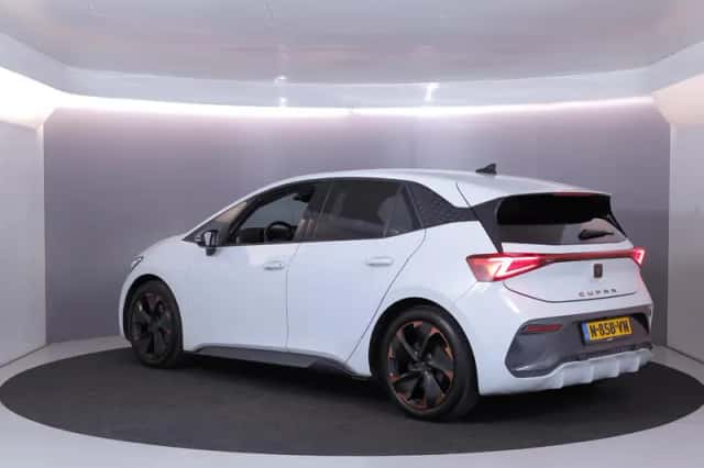 CUPRA Born (2021) thumbnail 3