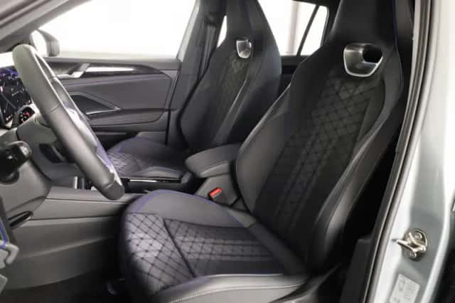 Volkswagen Tiguan (2025) thumbnail 6