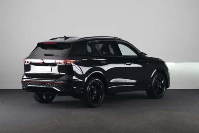 Volkswagen Tiguan (2026) thumbnail 4