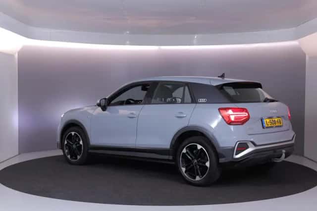 Audi Q2 (2021) thumbnail 3