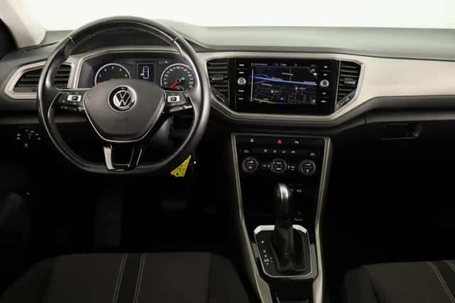 Volkswagen T-Roc (2022) thumbnail 6