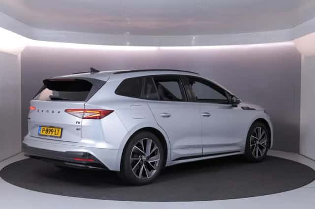 Škoda Enyaq (2022) thumbnail 4