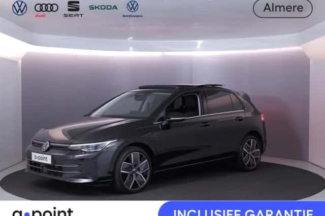 Volkswagen Golf (2025) thumbnail 1