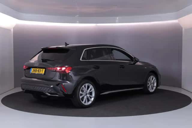 Audi A3 (2025) thumbnail 4