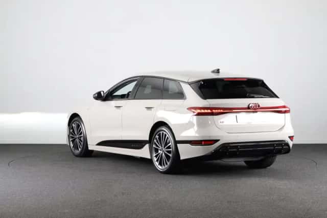Audi A6 (2025) thumbnail 2