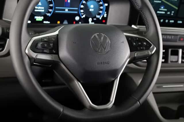 Volkswagen E-Transporter (2025) thumbnail 5
