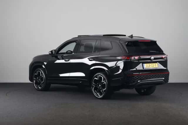 Volkswagen Tayron (2025) thumbnail 3