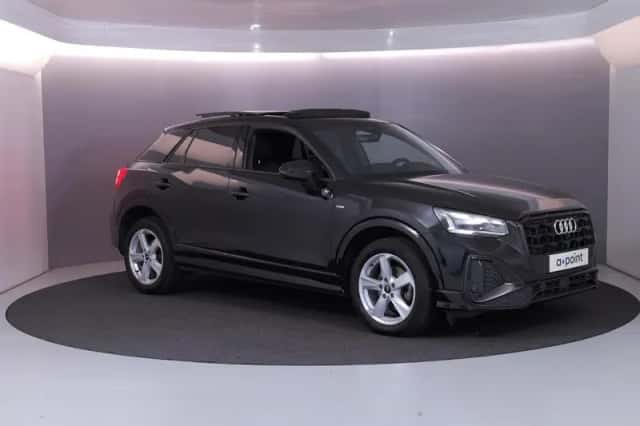 Audi Q2 (2023) thumbnail 5