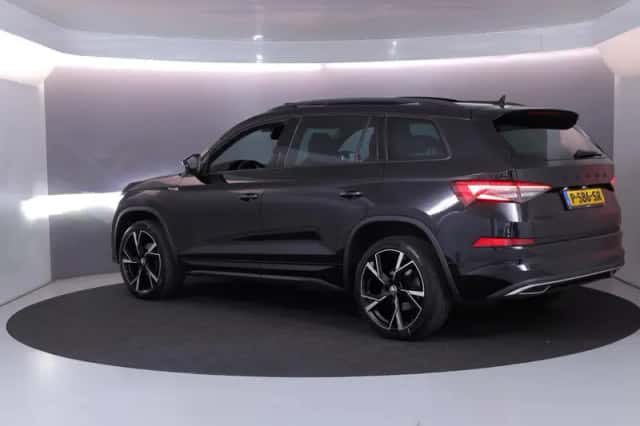 Škoda Kodiaq (2022) thumbnail 3