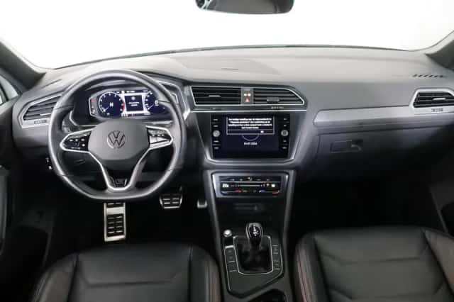 Volkswagen Tiguan (2022) thumbnail 6