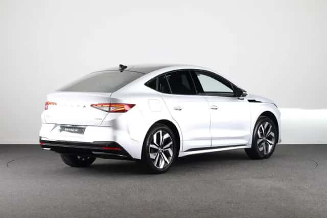 Škoda Enyaq (2025) thumbnail 3