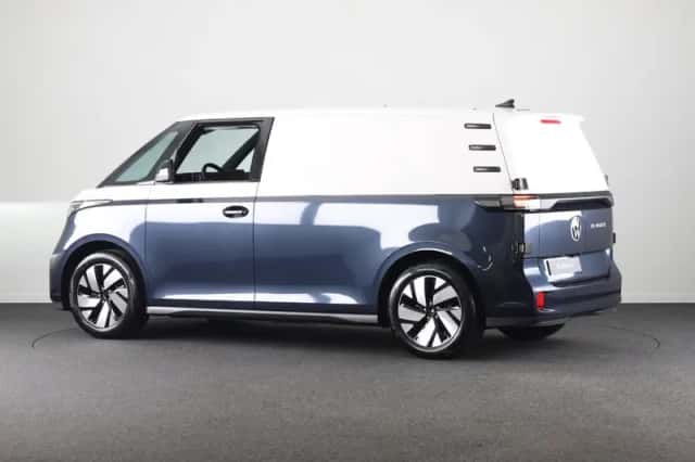 Volkswagen ID. Buzz (2025) thumbnail 3