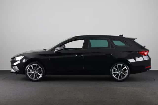 SEAT Leon Sportstourer (2026) thumbnail 2