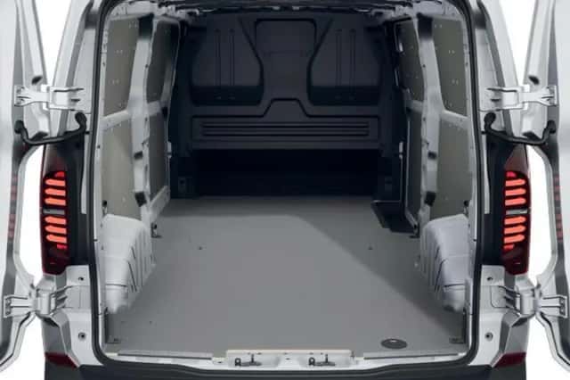 Volkswagen Transporter (2025) thumbnail 5