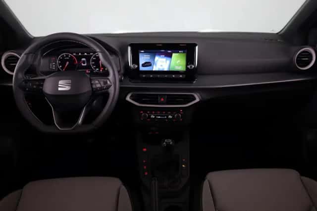 SEAT Arona (2026) thumbnail 5
