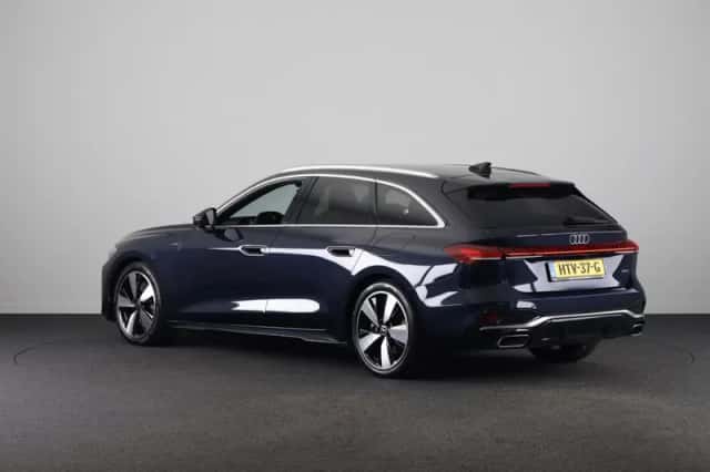Audi A5 (2025) thumbnail 2
