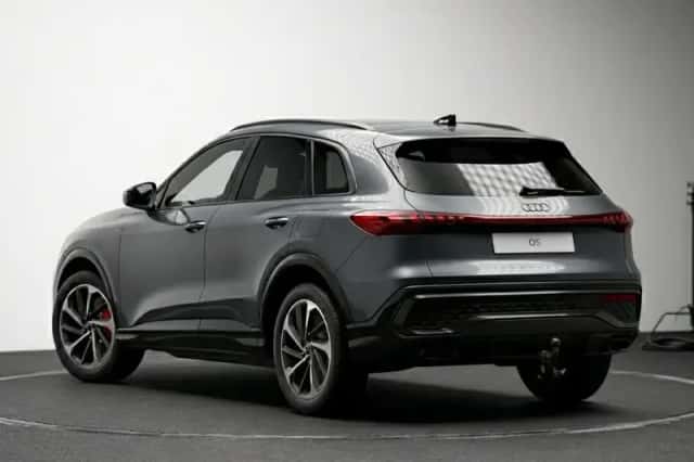 Audi Q5 (2026) thumbnail 3