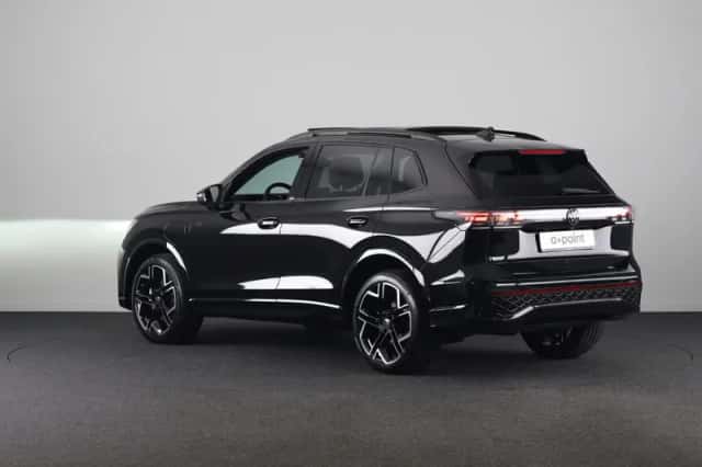 Volkswagen Tiguan (2025) thumbnail 3
