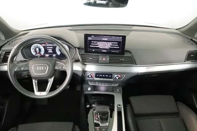 Audi Q5 (2023) thumbnail 6