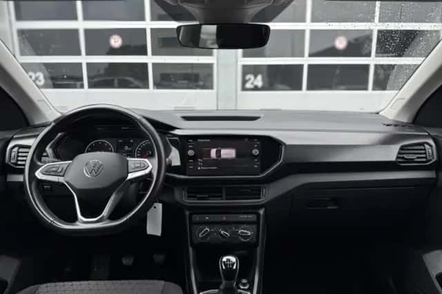 Volkswagen T-Cross (2023) thumbnail 5