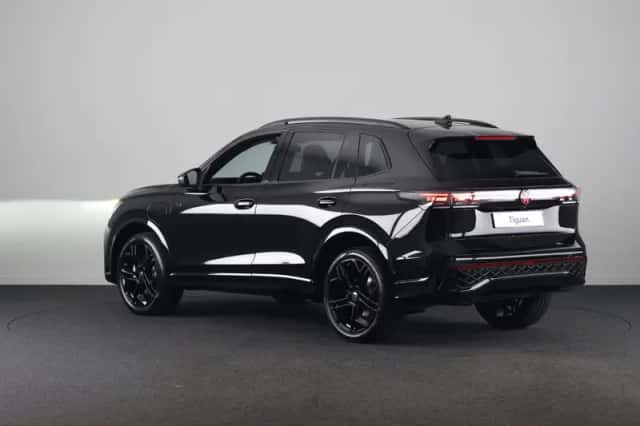 Volkswagen Tiguan (2026) thumbnail 3