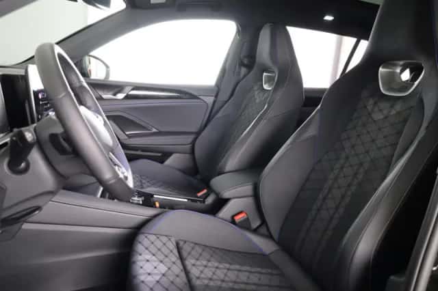 Volkswagen Tiguan (2026) thumbnail 6