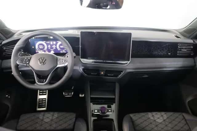 Volkswagen Tiguan (2026) thumbnail 5