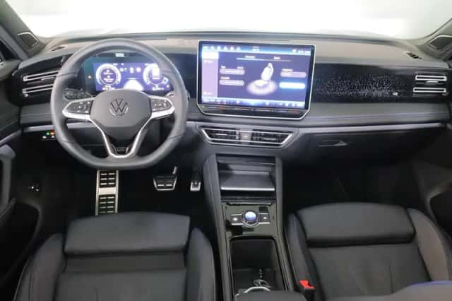 Volkswagen Tiguan (2025) thumbnail 6