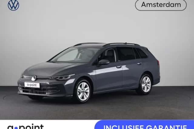 Volkswagen Golf (2024) thumbnail 1