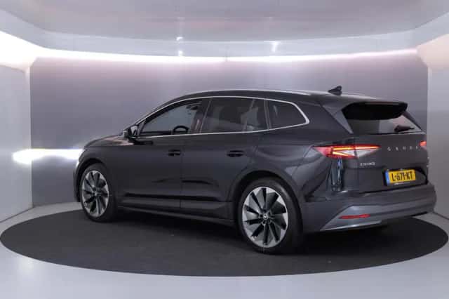 Škoda Enyaq (2021) thumbnail 3