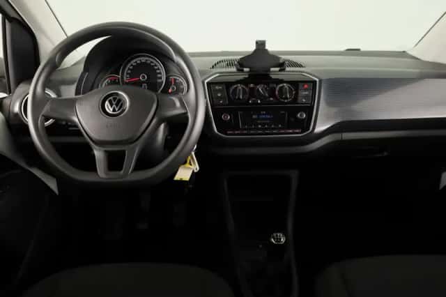 Volkswagen Up! (2023) thumbnail 6