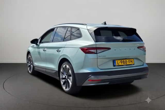 Škoda Enyaq (2021) thumbnail 5