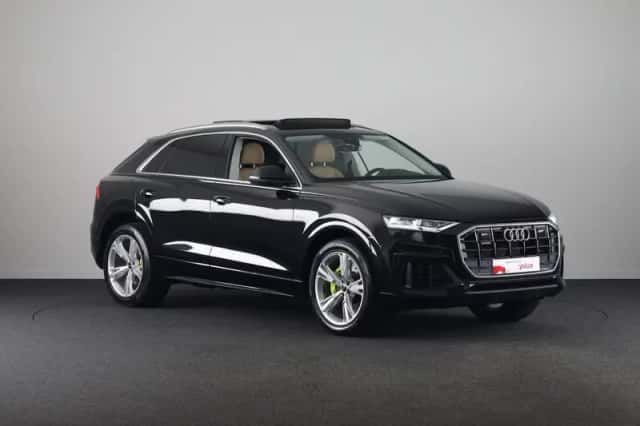 Audi Q8 (2023) thumbnail 4