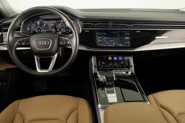 Audi Q8 (2023) thumbnail 5