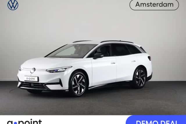 Volkswagen ID.7 (2025) thumbnail 1