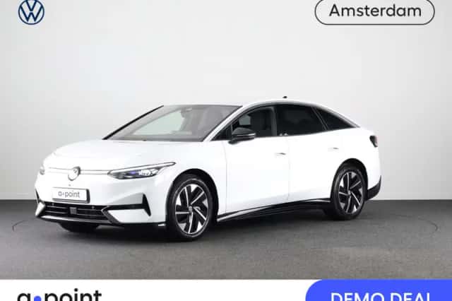 Volkswagen ID.7 (2025) thumbnail 1