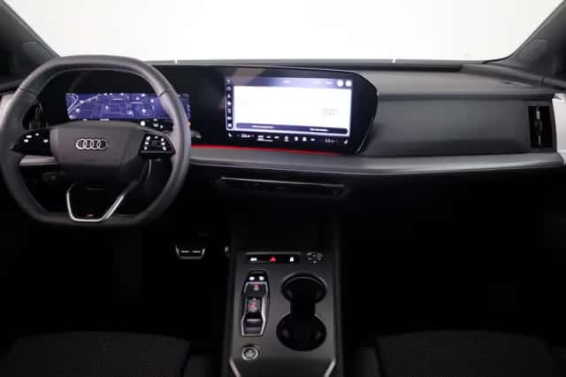 Audi Q4 e-tron (2027) thumbnail 5