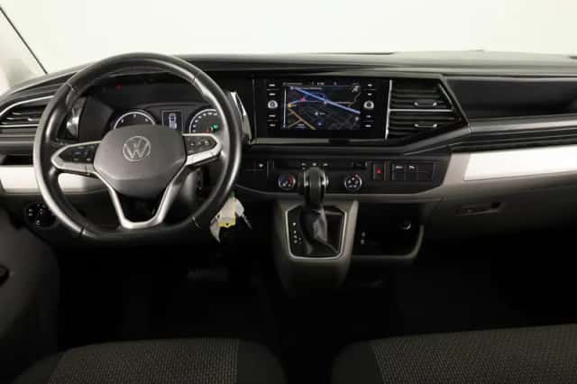 Volkswagen Transporter (2022) thumbnail 6