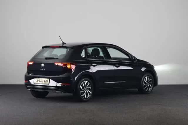 Volkswagen Polo (2023) thumbnail 4