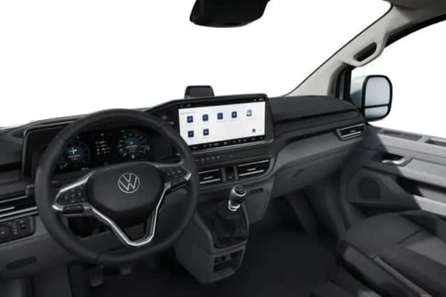 Volkswagen Transporter (2025) thumbnail 4