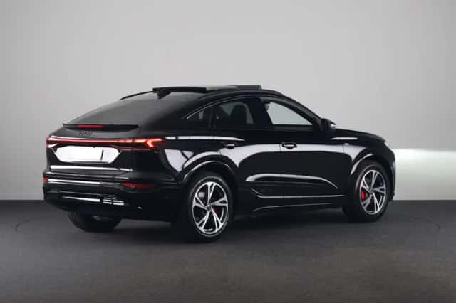 Audi Q6 (2027) thumbnail 3