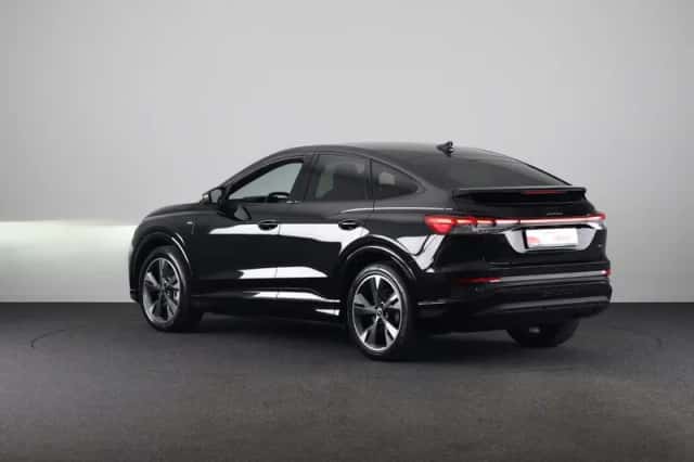 Audi Q4 (2026) thumbnail 3