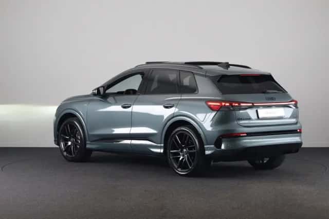 Audi Q4 e-tron (2026) thumbnail 3